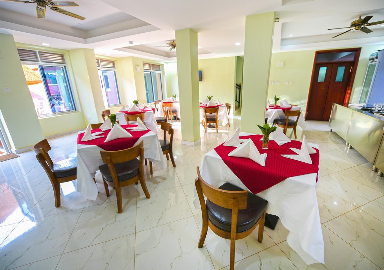 Nyumbani Hotel カンパラ エクステリア 写真