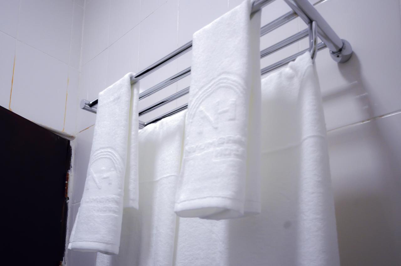Nyumbani Hotel カンパラ エクステリア 写真
