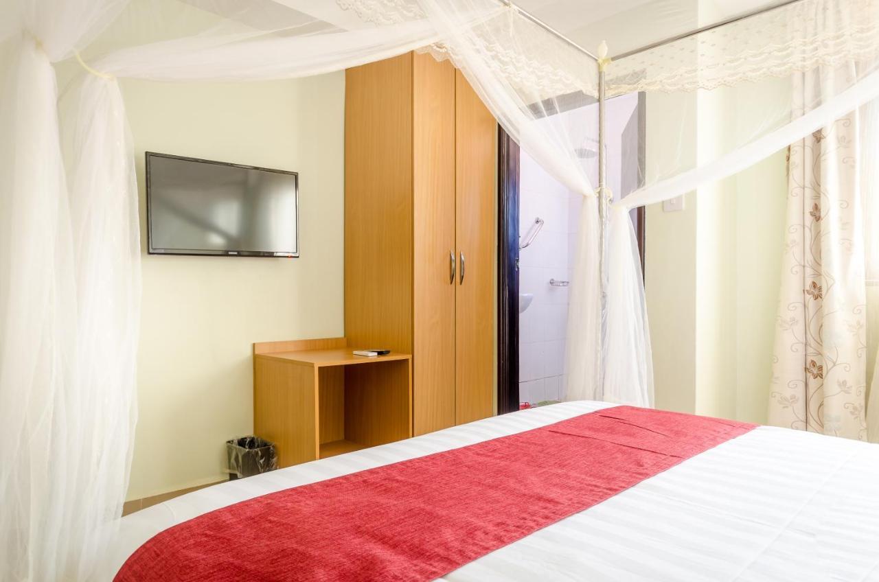 Nyumbani Hotel カンパラ エクステリア 写真